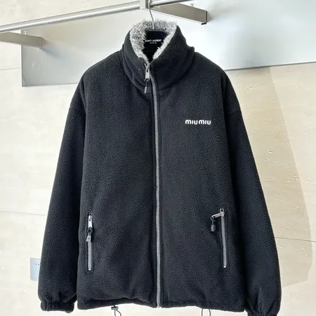 ミュウミュウ ダウンジャケット