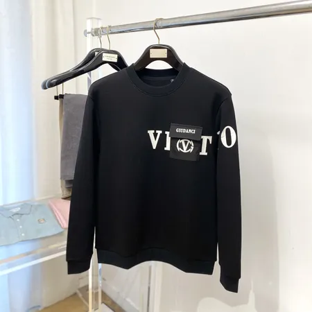 ヴァレンティノ パーカー