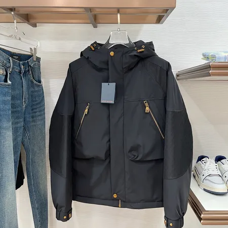 ルイヴィトン ダウンジャケット