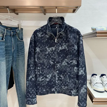 グッチ ダウンジャケット