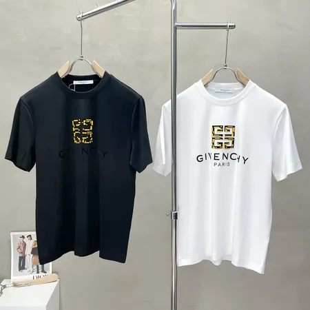 ジバンシィ Tシャツ