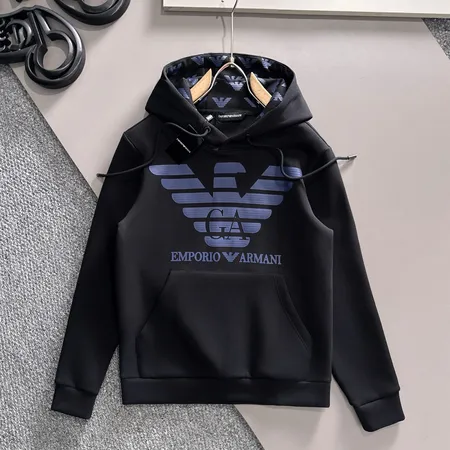 アルマーニ パーカー