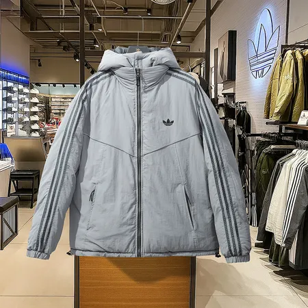アディダス ダウンジャケット