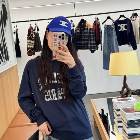 セリーヌ Tシャツ