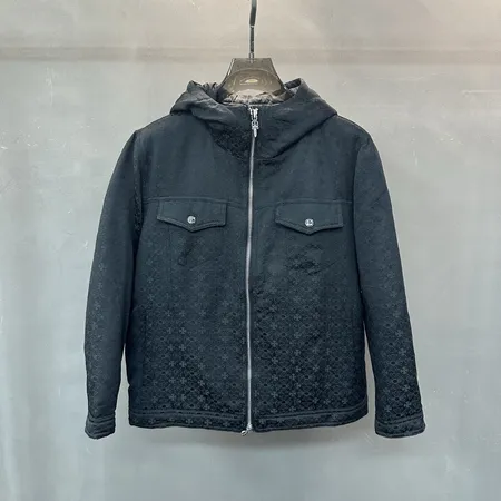 クロムハーツ ダウンジャケット