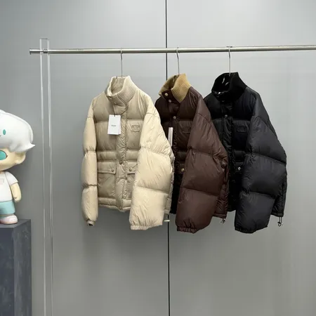 セリーヌ ダウンジャケット