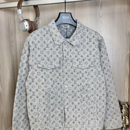ルイヴィトン ジャケット