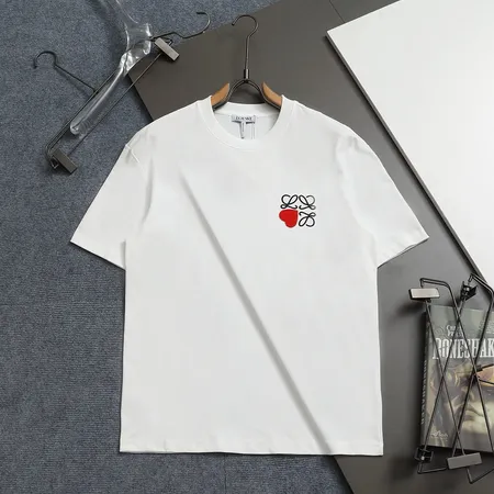 ロエベ Tシャツ