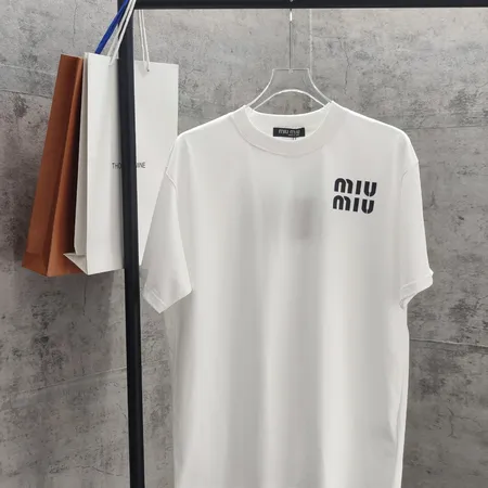 ミュウミュウ Tシャツ