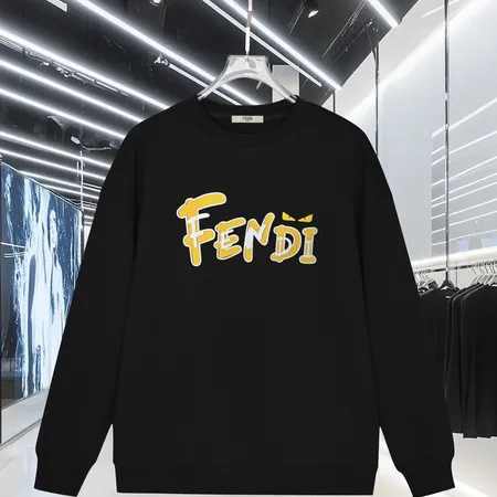 フェンディ パーカー