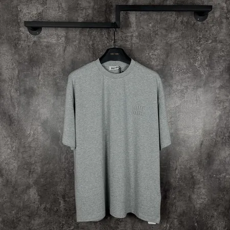 ミュウミュウ Tシャツ