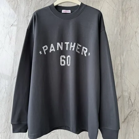 ヴァレンティノ Tシャツ