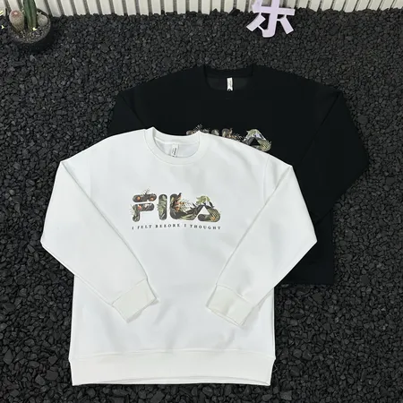 フィラ パーカー