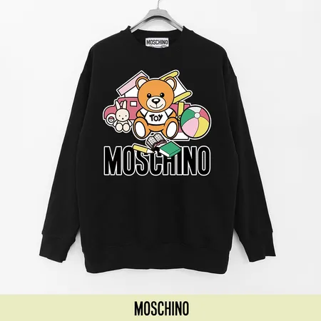 モスキーノ パーカー