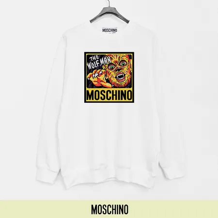 モスキーノ パーカー