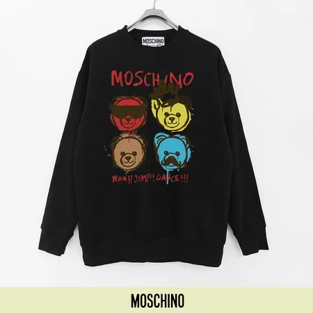 モスキーノ パーカー