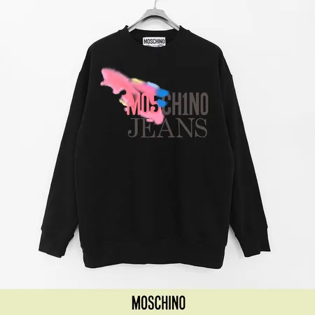 モスキーノ パーカー