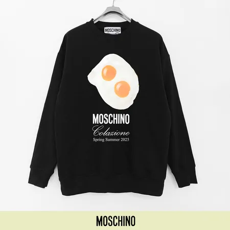 モスキーノ パーカー