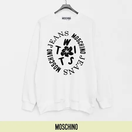 モスキーノ パーカー