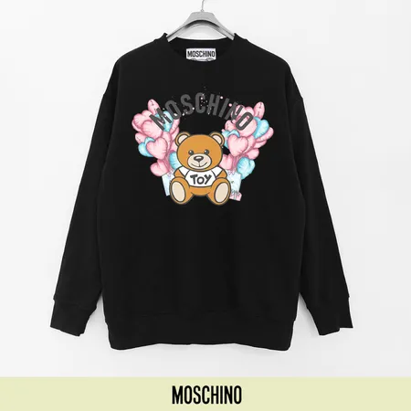 モスキーノ パーカー