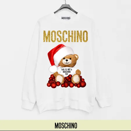 モスキーノ パーカー