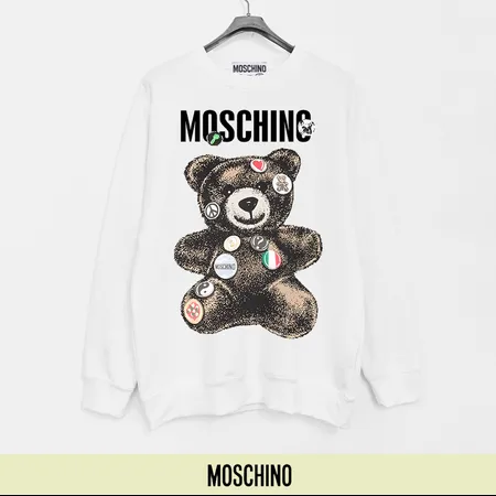 モスキーノ パーカー