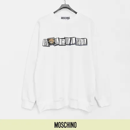 モスキーノ パーカー