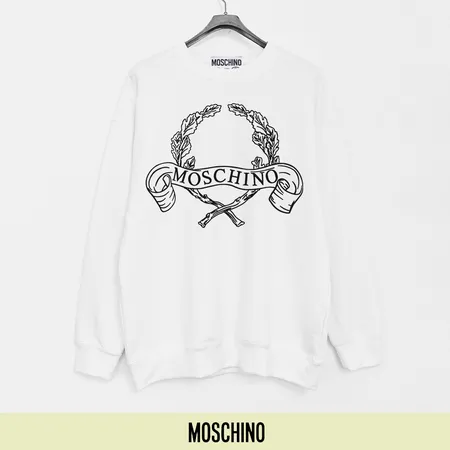 モスキーノ パーカー