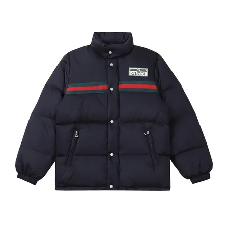 グッチ ダウンジャケット