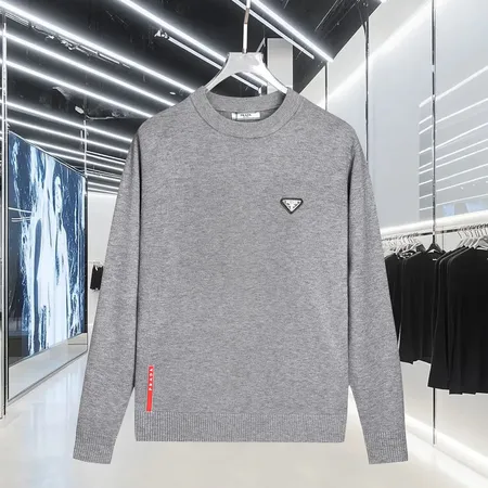 プラダ パーカー