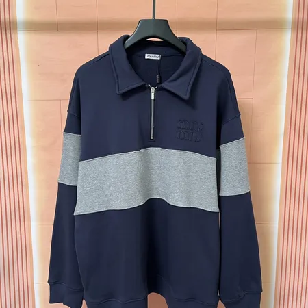 ミュウミュウ パーカー