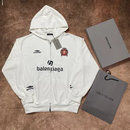 バレンシアガ ジャケット