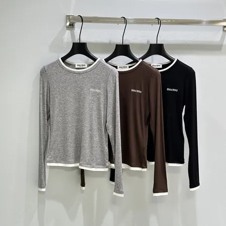 ミュウミュウ Tシャツ