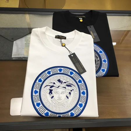 ヴェルサーチ Tシャツ