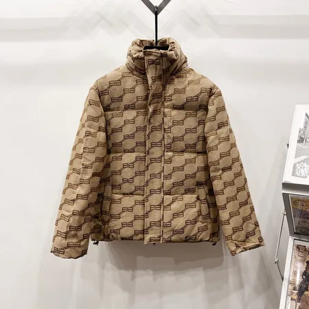 グッチ ダウンジャケット