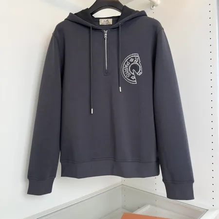 エルメス パーカー