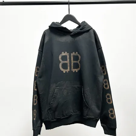 バレンシアガ パーカー