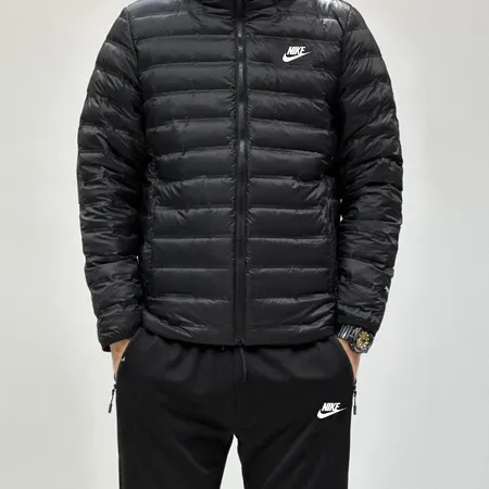ナイキ ダウンジャケット