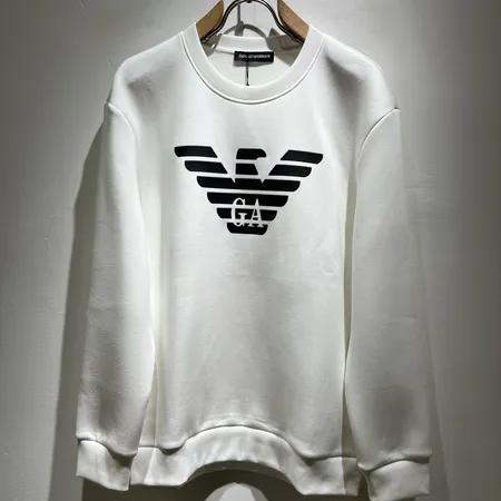 アルマーニ パーカー