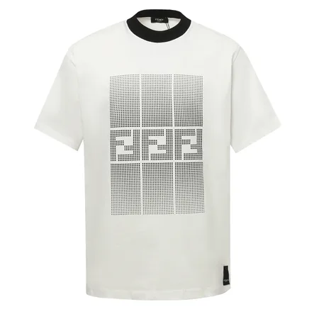 フェンディ Tシャツ