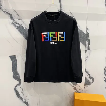 フェンディ パーカー