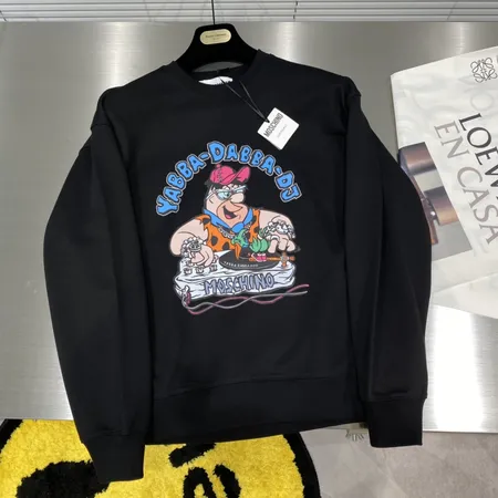 モスキーノ パーカー