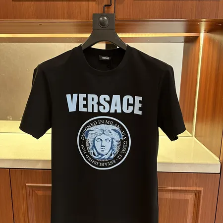 ヴェルサーチ Tシャツ