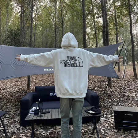 ノースフェイス パーカー
