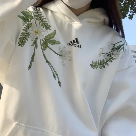 アディダス パーカー