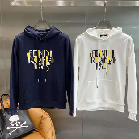 フェンディ パーカー