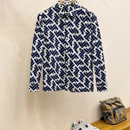 フェンディ シャツ