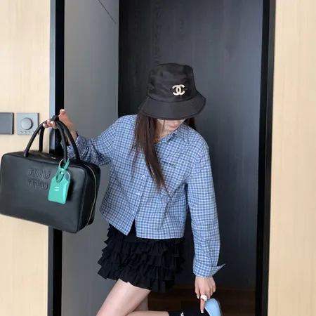 ミュウミュウ シャツ