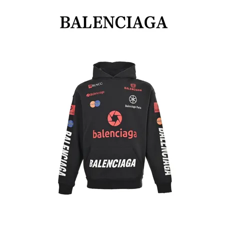 バレンシアガ パーカー