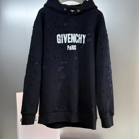 ジバンシィ パーカー